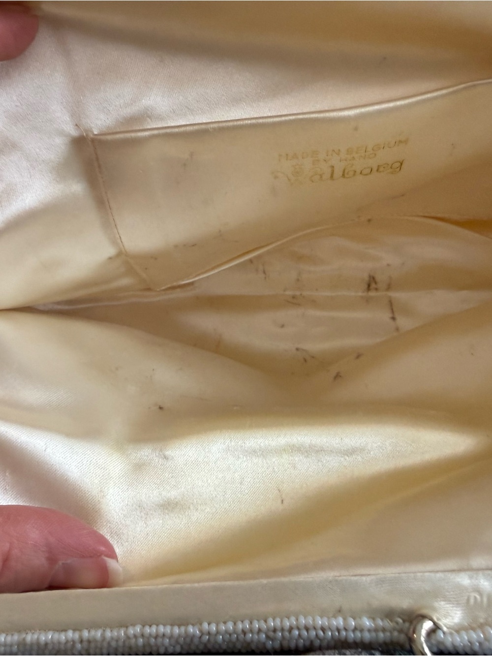 Cream and white vintage Warborg Sequin Floral Evening Clutch - Picture 11 of 13